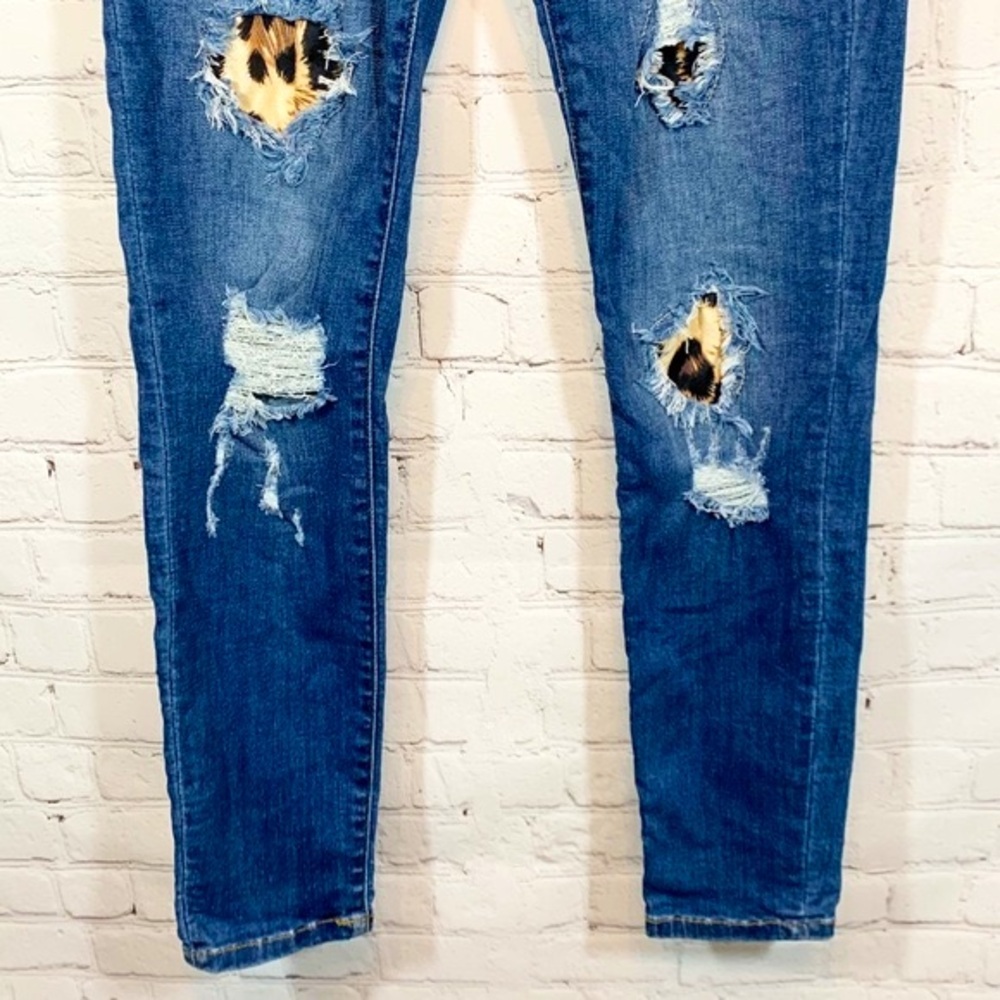 Judy Blue Dark Blue Leopard Patch Skinny Jeans - Picture 4 of 8